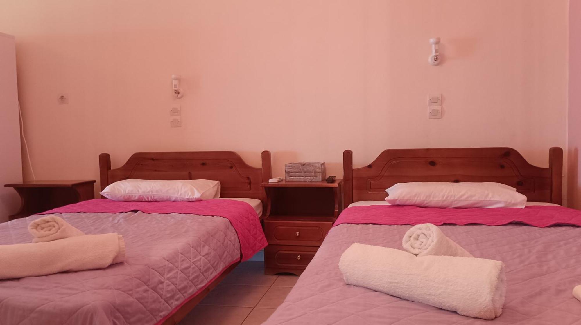Studios Zaritsi Tirós المظهر الخارجي الصورة