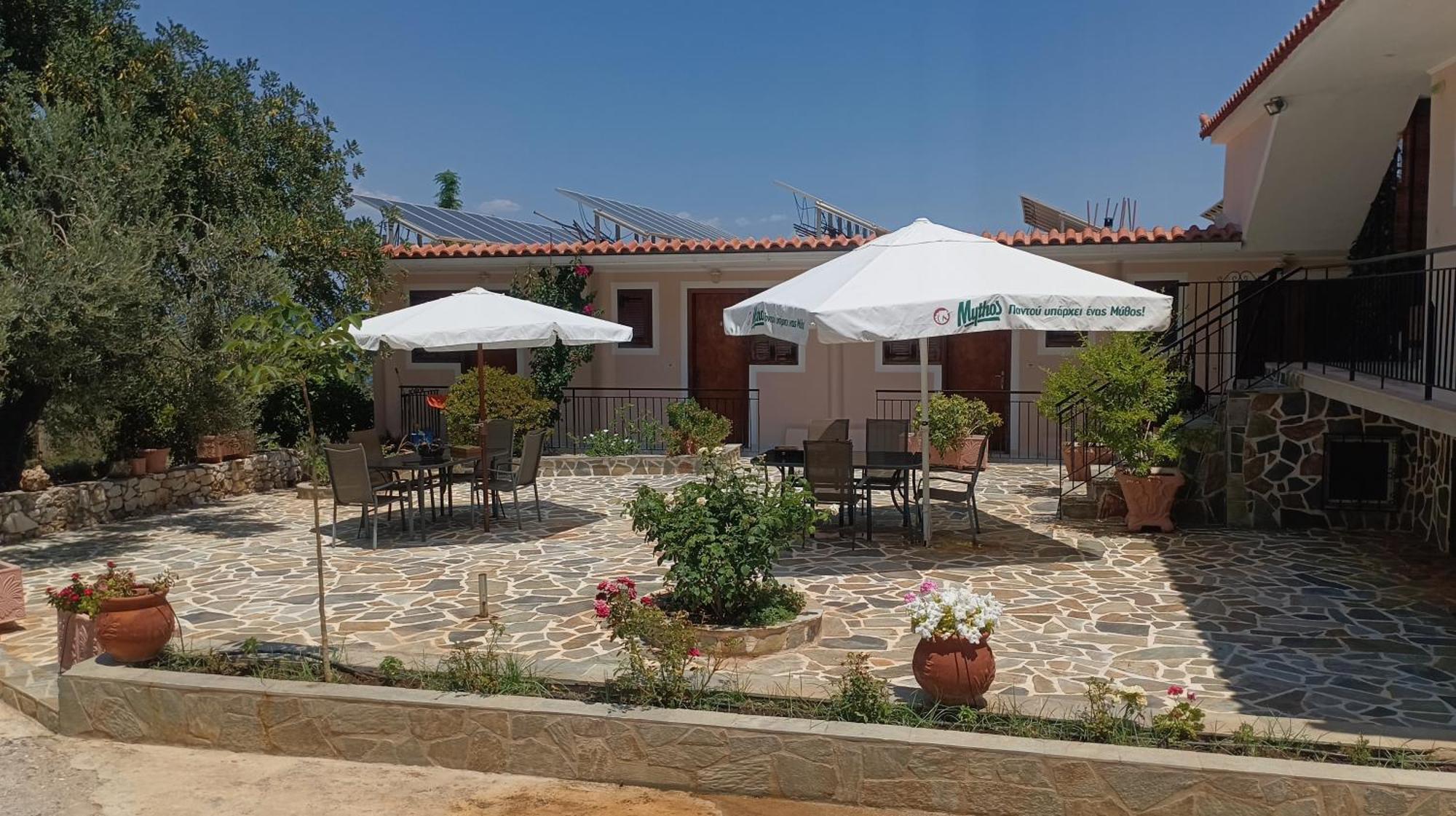 Studios Zaritsi Tirós المظهر الخارجي الصورة